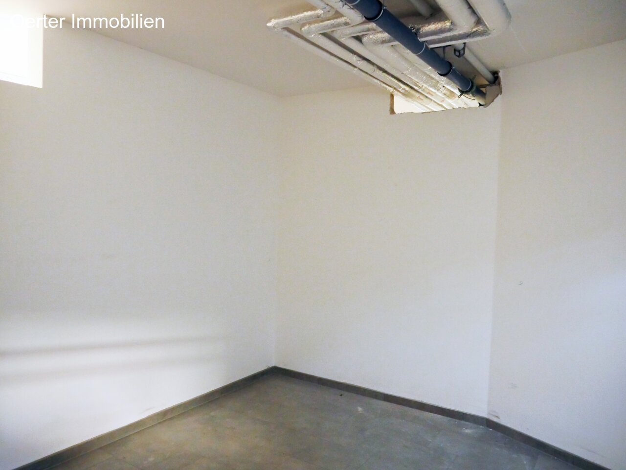 E-Auto und Miete? Geht - junge Top 2-Zimmerwohnung mit Terrasse