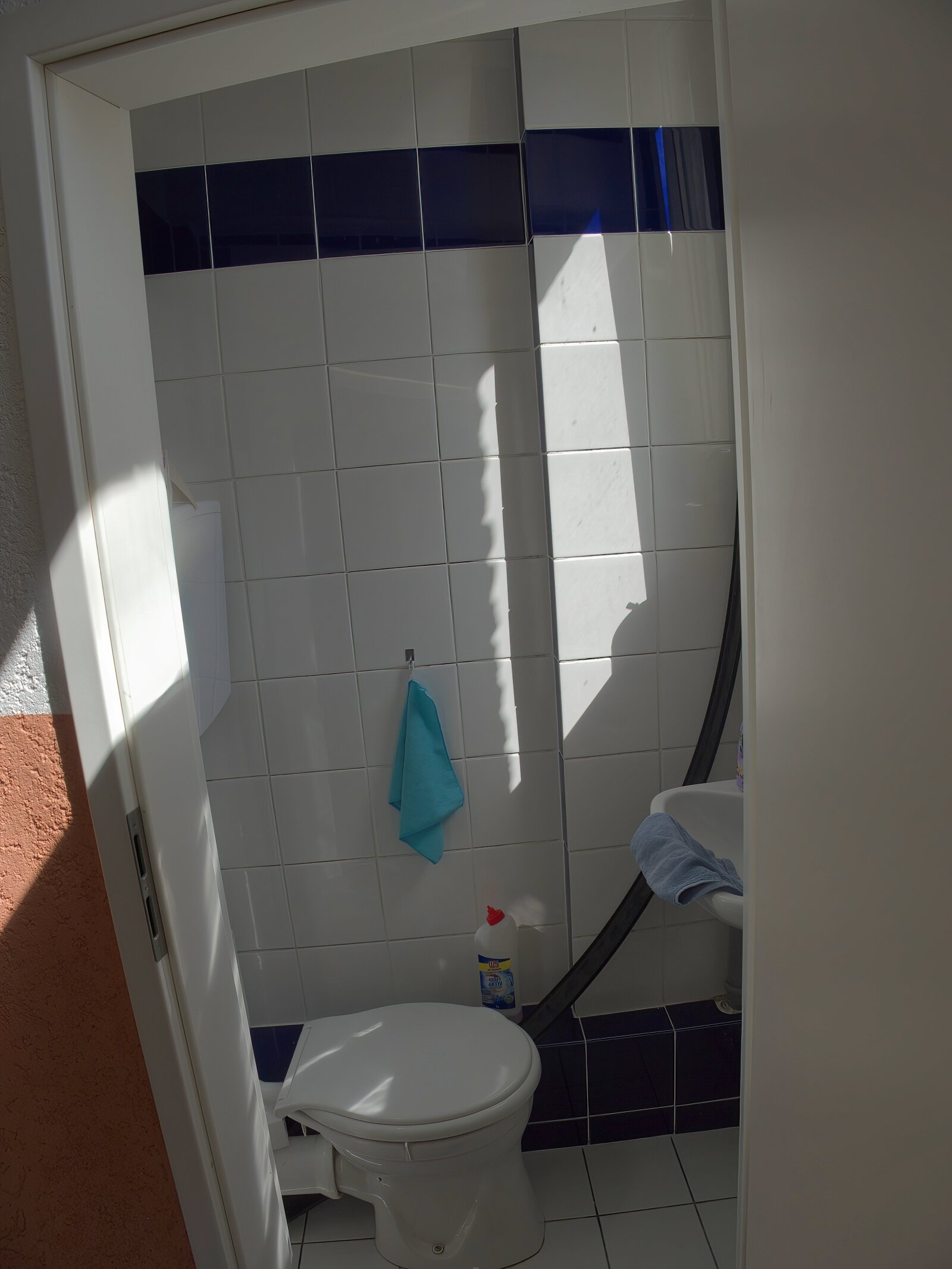 Gäste WC Treppenhaus Gäste WC Treppenhaus