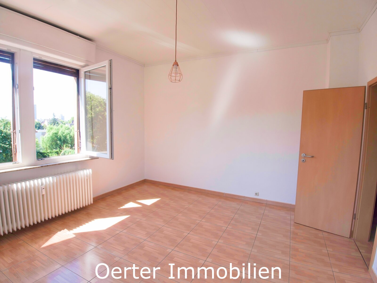 Wohnzimmer Bild 4